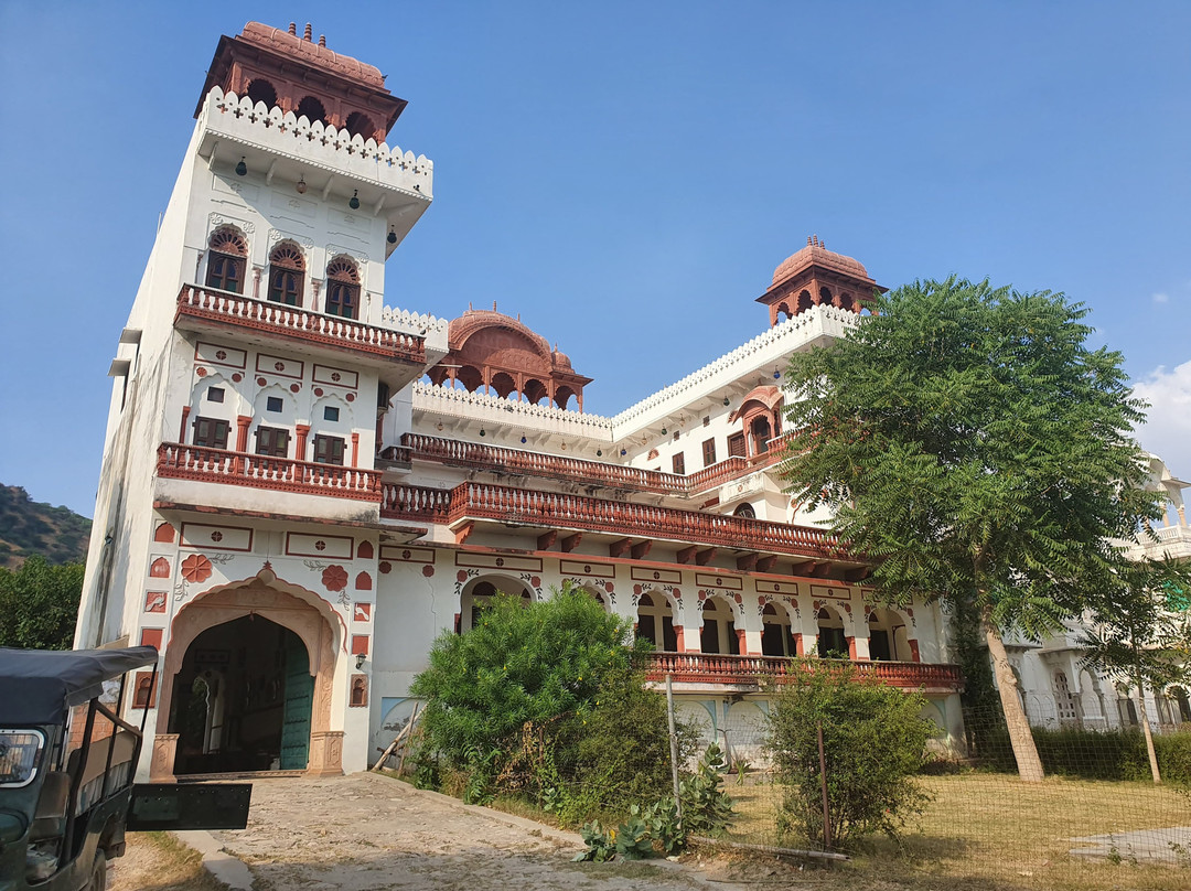 托迪加酒店主图