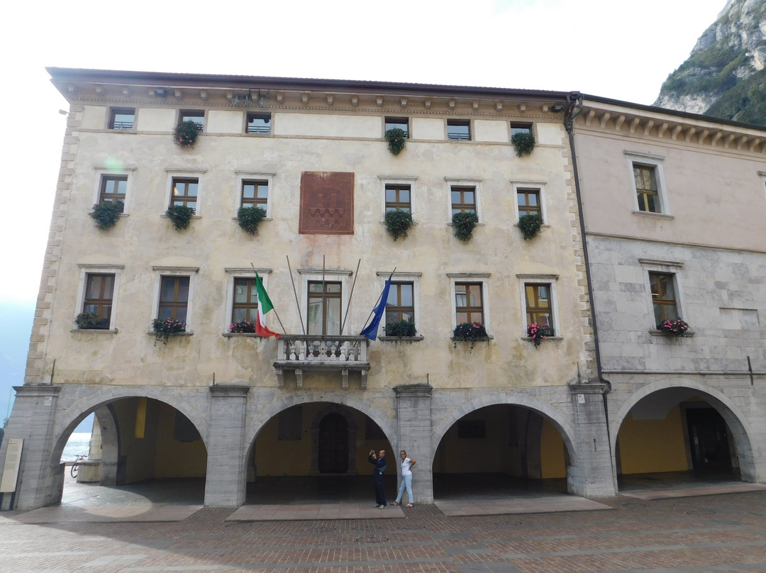 Palazzo Municipale-里瓦德尔加尔达必去景点