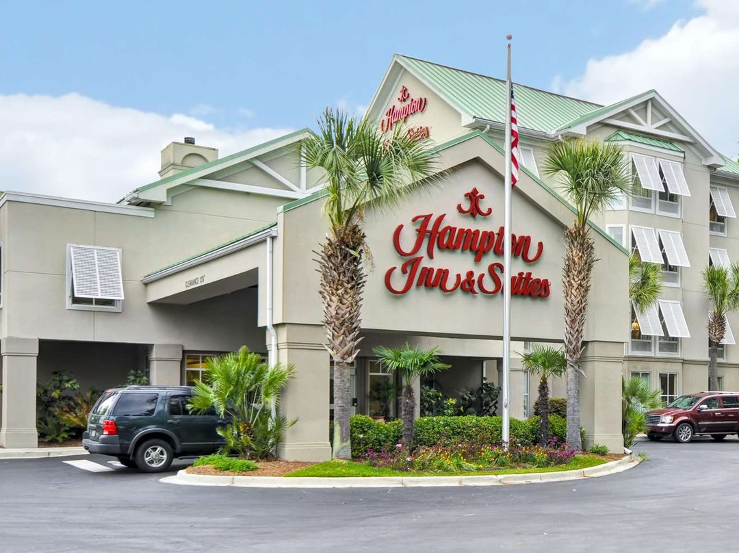 查尔斯顿-西阿什利汉普顿套房酒店主图