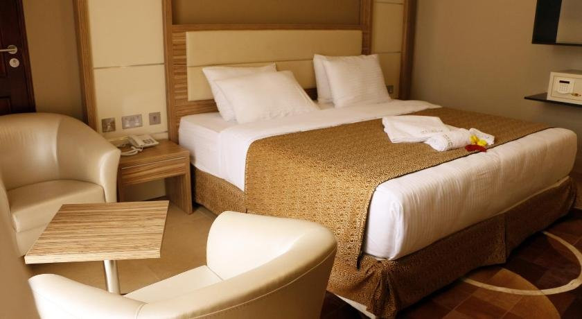 Ankole Resort & Spa主图