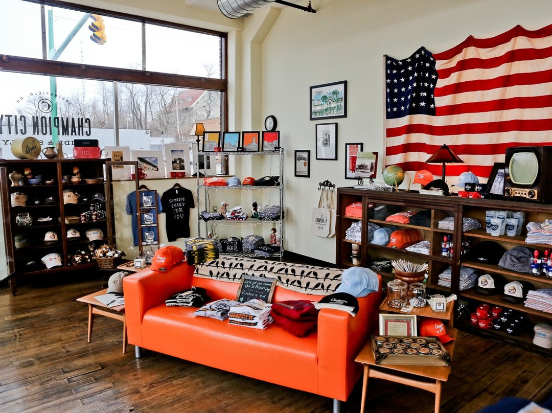 South Charleston旅游景点-Champion City Guide & Supply