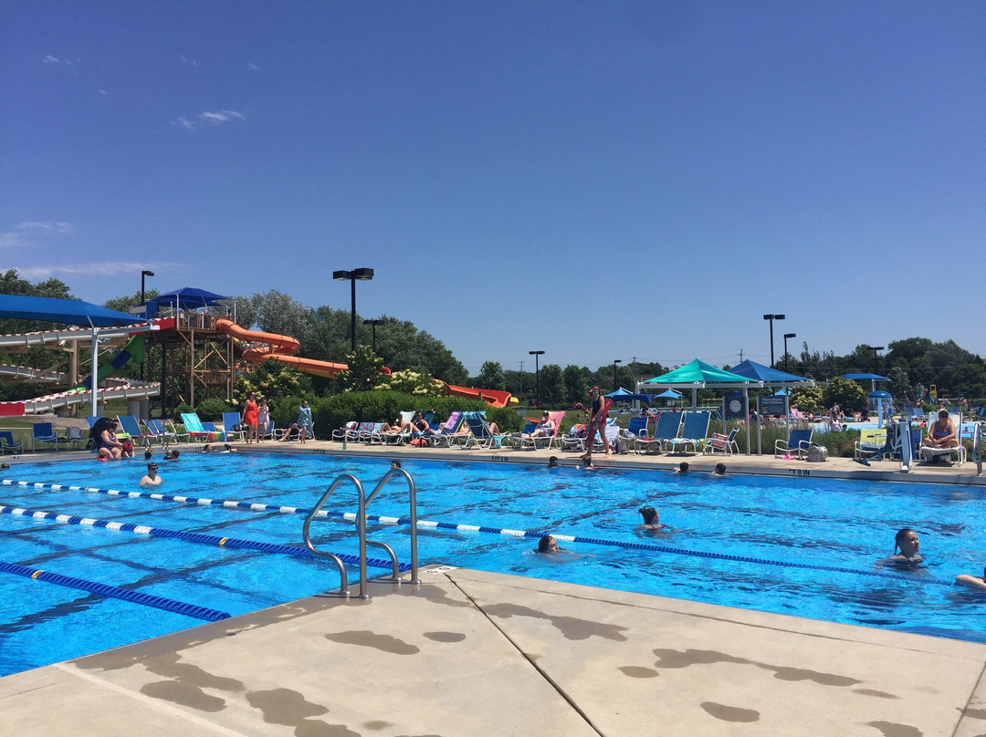 圣查尔斯旅游景点-Otter Cove Aquatic Park