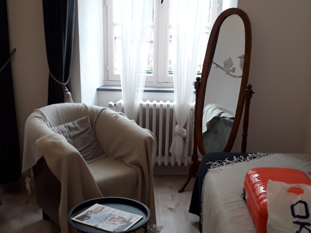 Hotel Le Saint-Yves主图