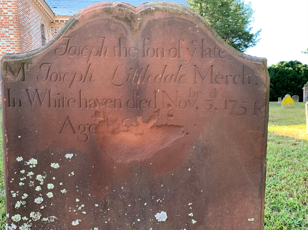Blandford Church and Cemetery景点图片