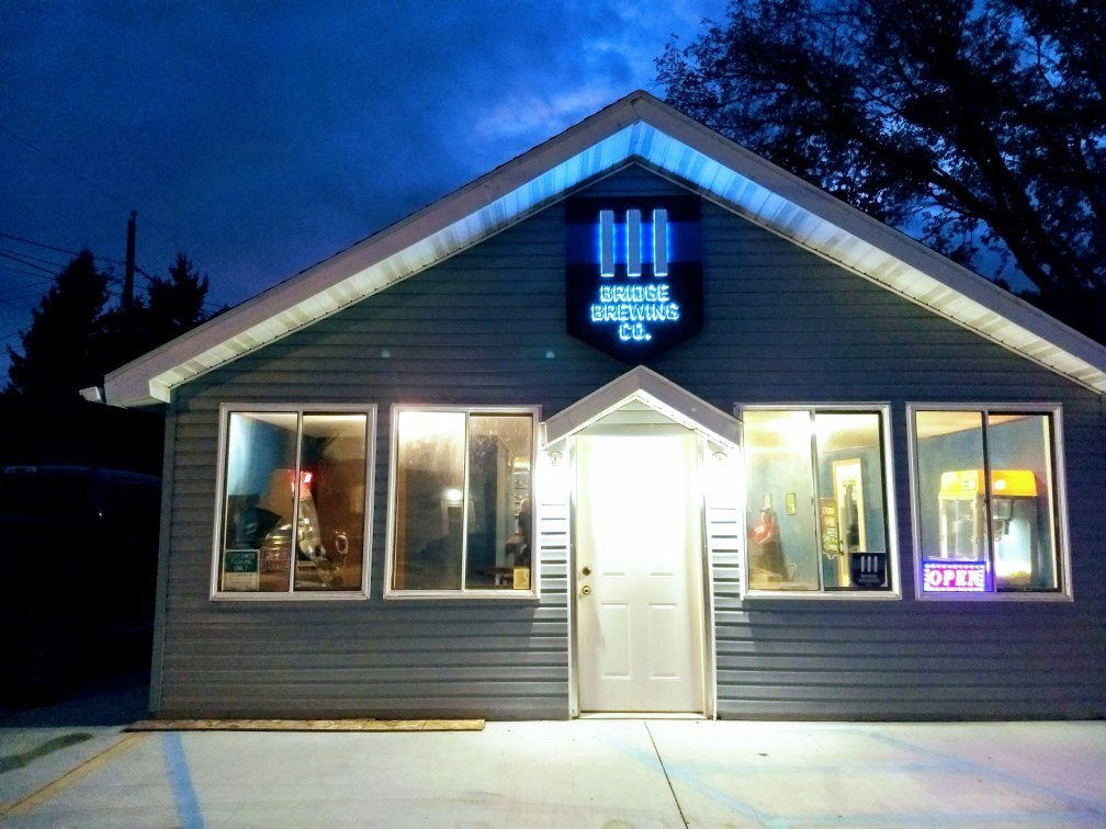 Three Bridge Brewing Company-Menominee必去景点