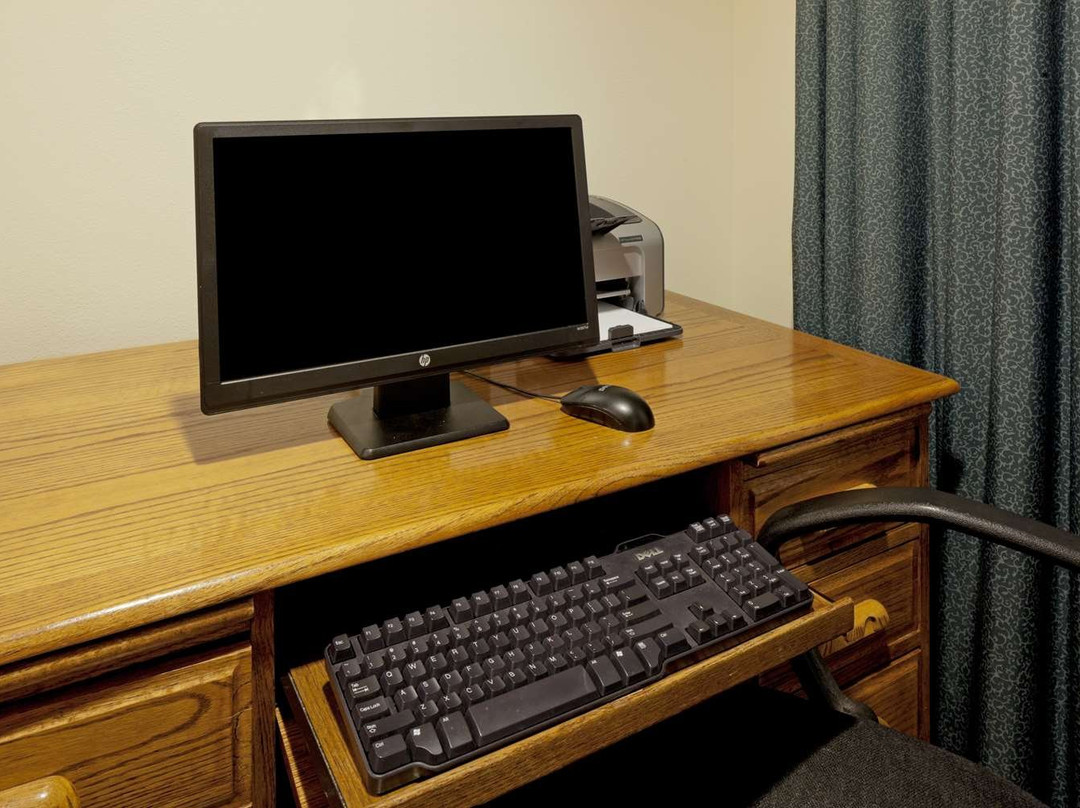 Holiday Inn Express & Suites Port Washington主图