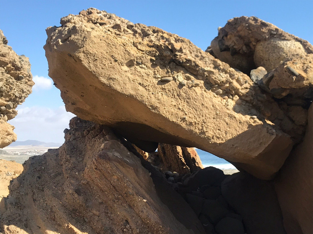 Orbicular Granite Nature Sanctuary-Caldera必去景点