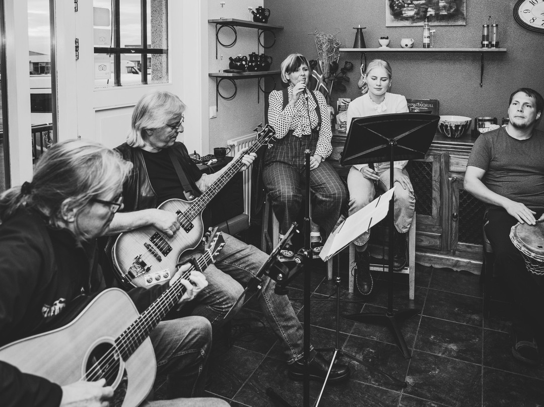 Eldsto Art Café主图