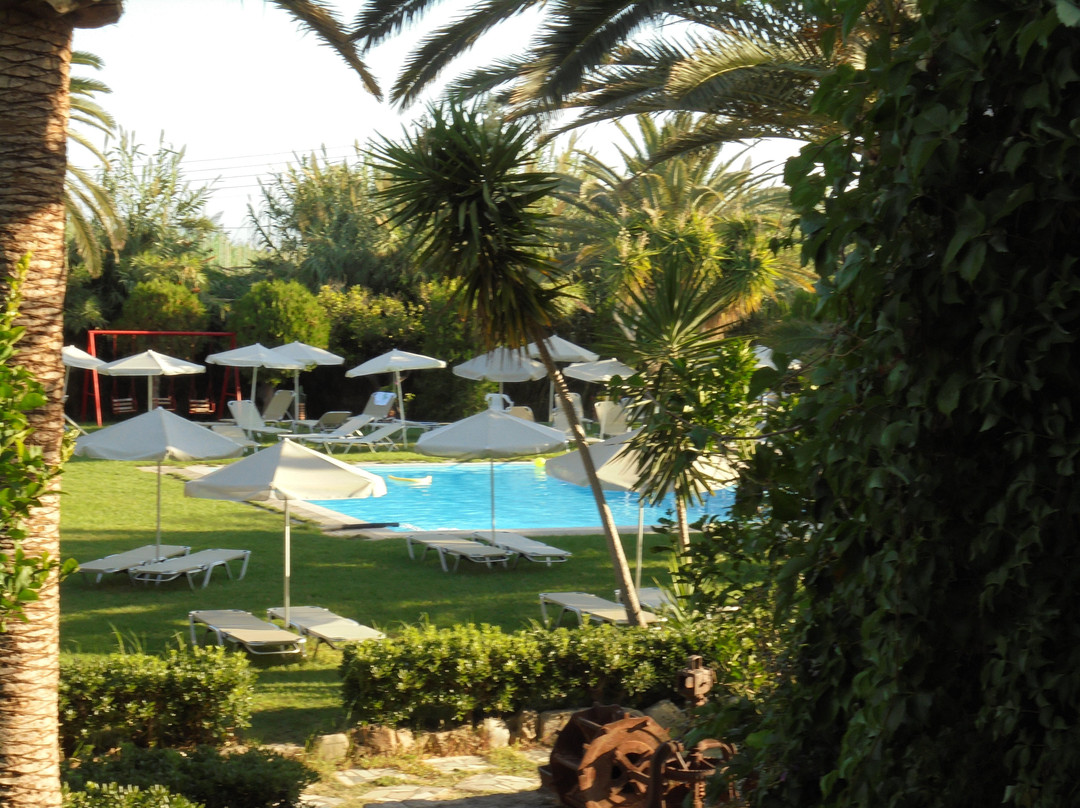 May Beach Hotel主图