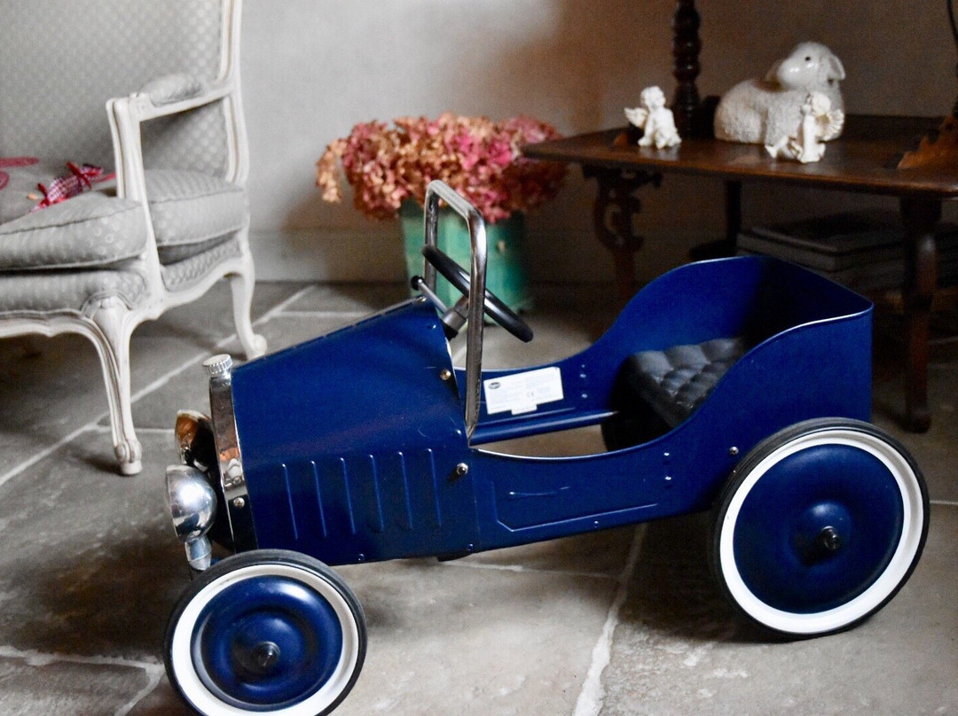 Les Volets Bleus主图