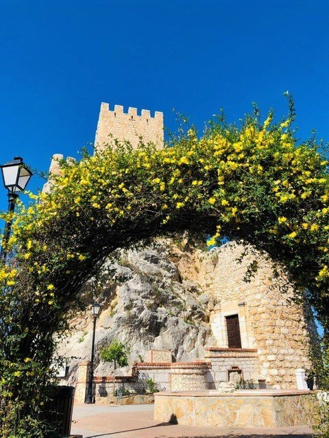 Castillo de Zuheros景点图片