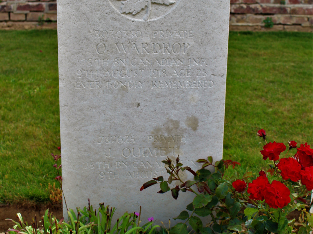 Le Quesnel Communal Cemetery Extension景点图片