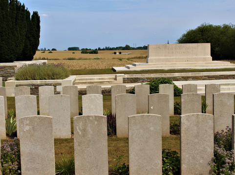 Beaulencourt British Cemetery