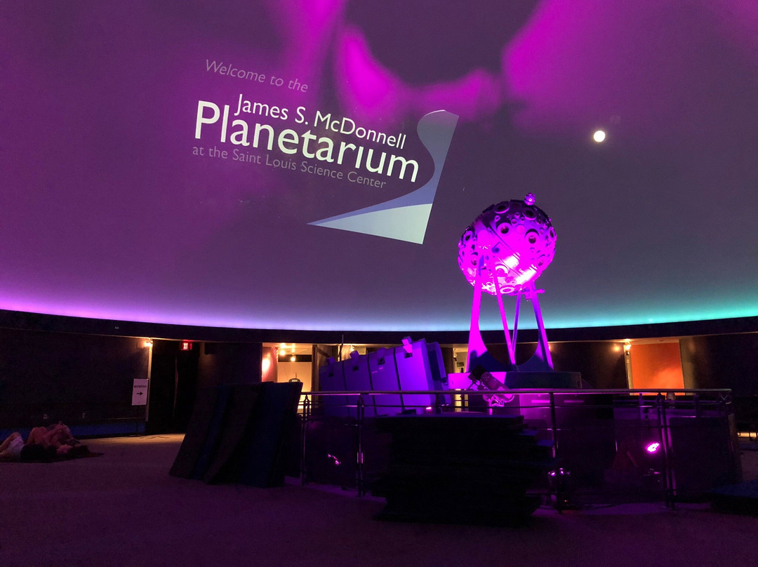 James S. McDonnell Planetarium景点图片