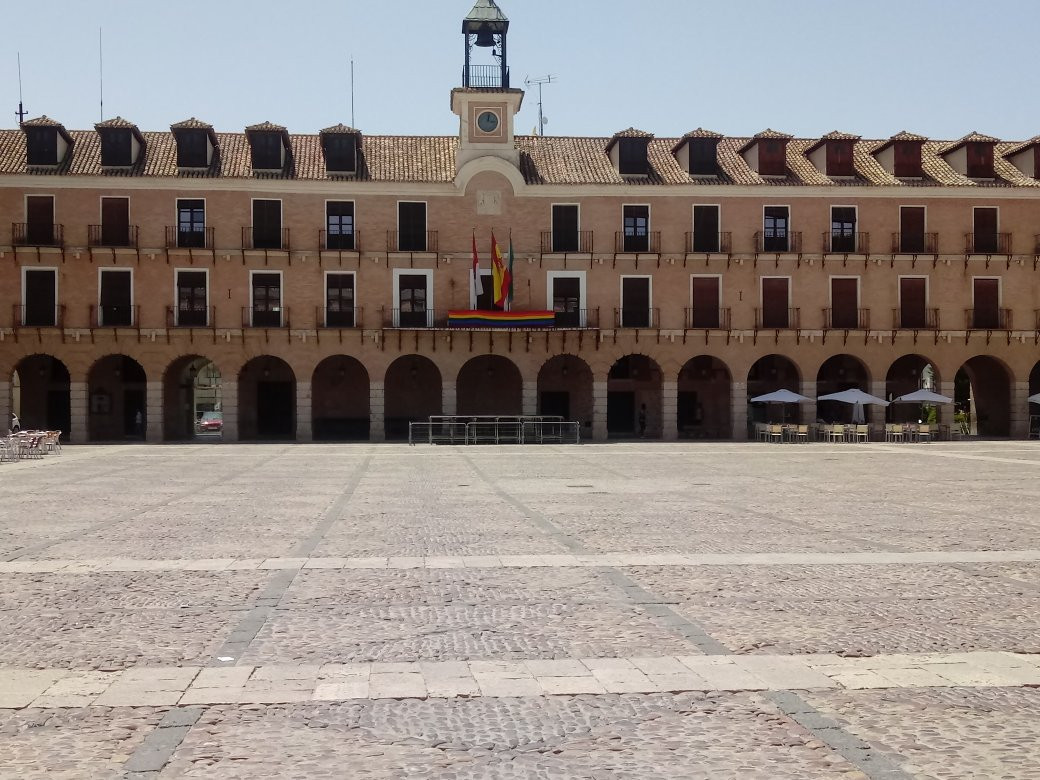 Plaza Mayor de Ocaña景点图片