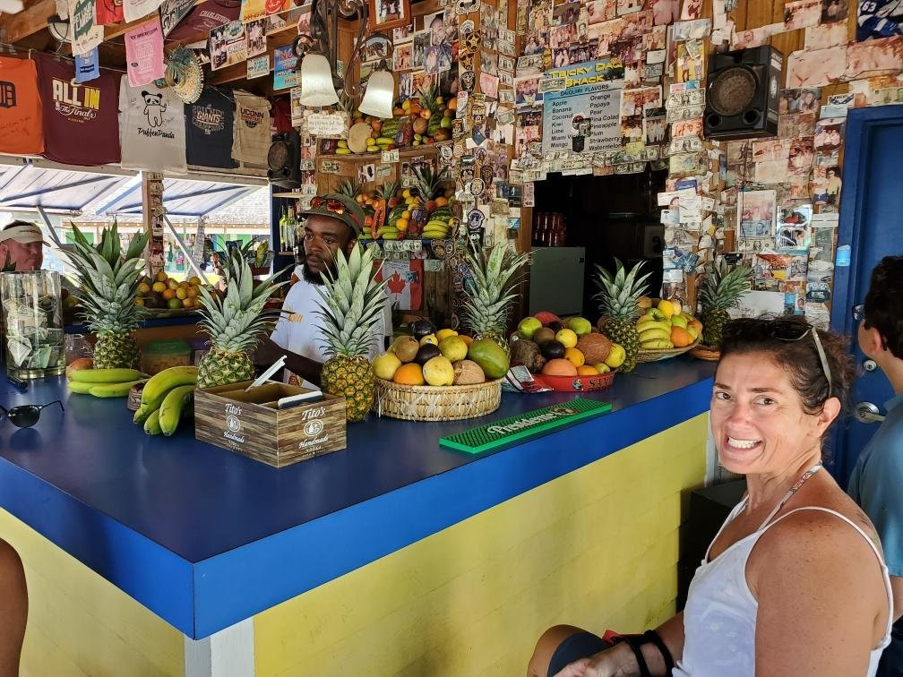 The Daiquiri Shack-拿骚必去景点