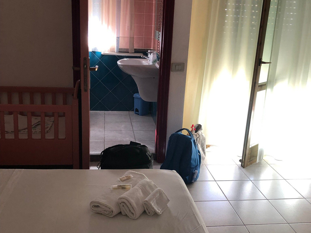 Hotel S'Ustiarvu主图