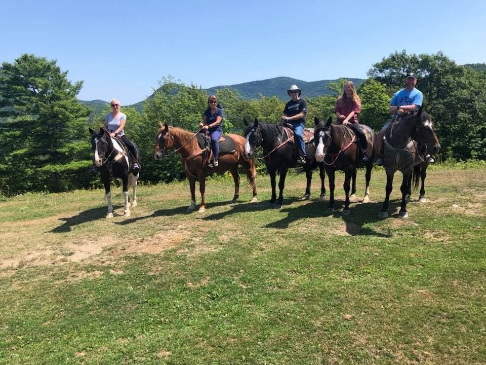 Pond Hill Ranch and Pro Rodeo-Castleton必去景点