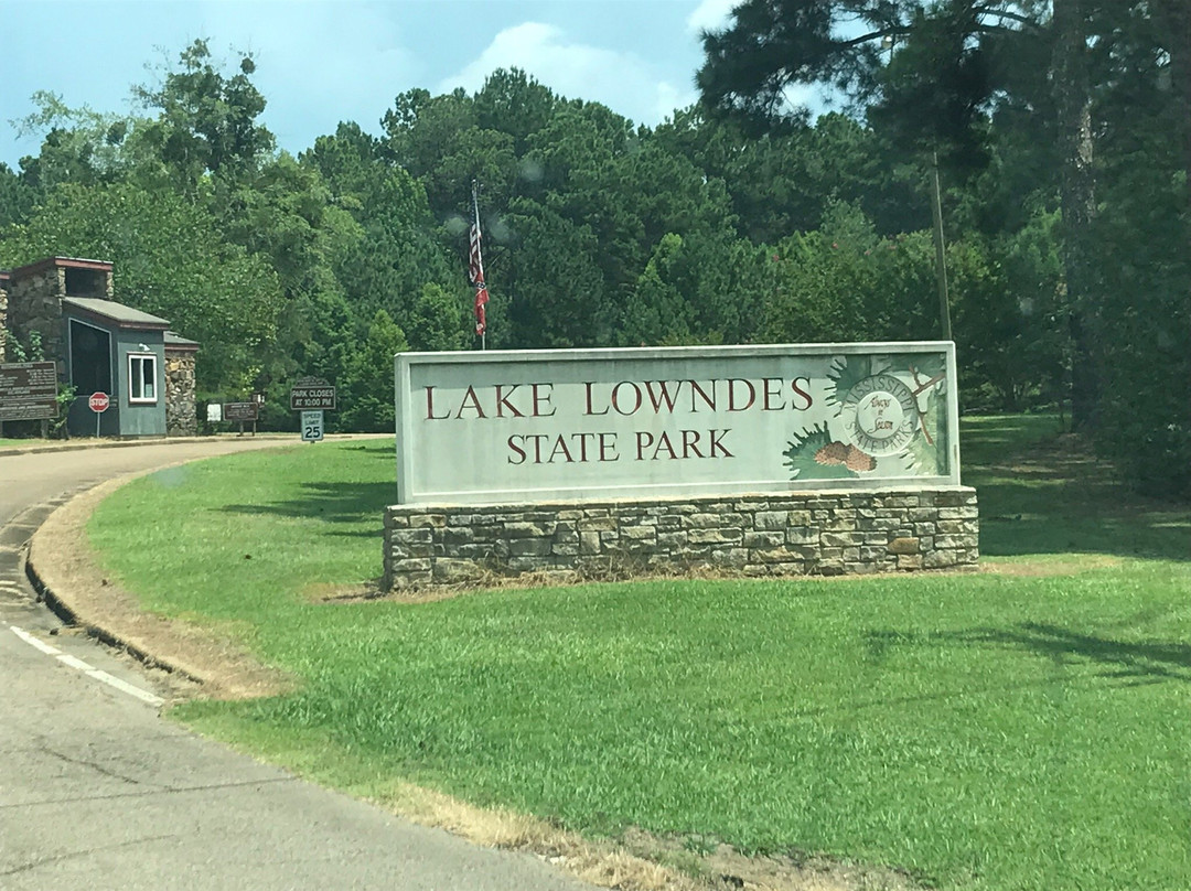 Lake Lowndes State Park景点图片