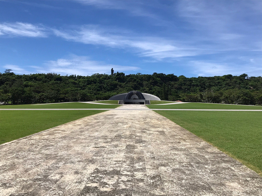 Heiwa no Oka Monument-糸满市必去景点