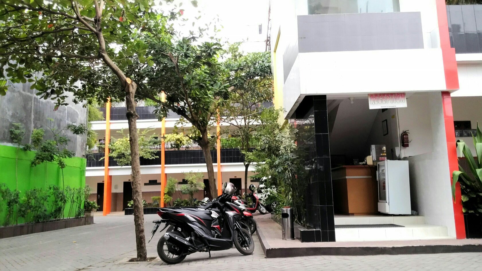 Hotel Surakarta-官方