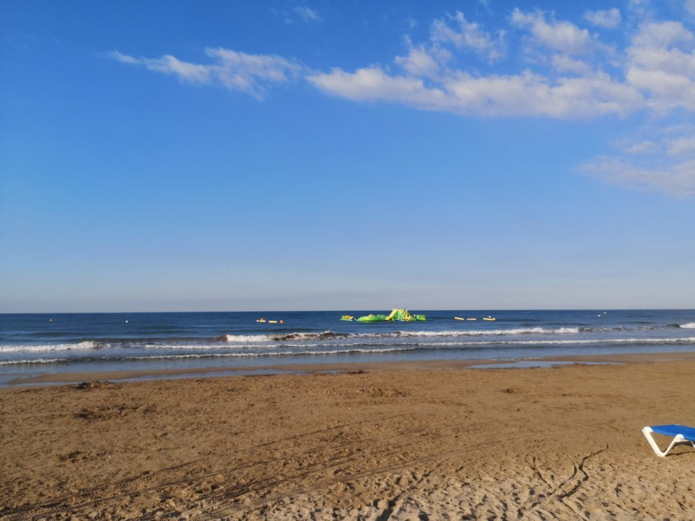 Playa de Adarró-比利亚努埃瓦－赫尔特鲁必去景点