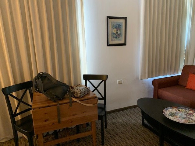 阿尔贝斯套房酒店主图