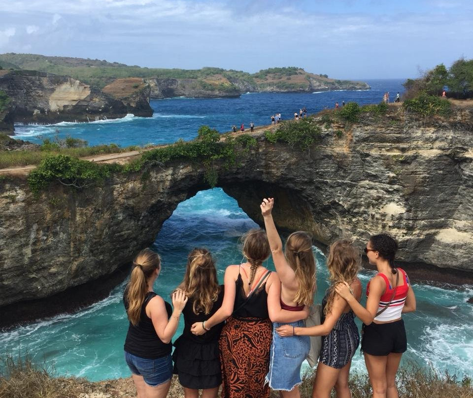 破碎的海滩-珀尼达岛必去景点