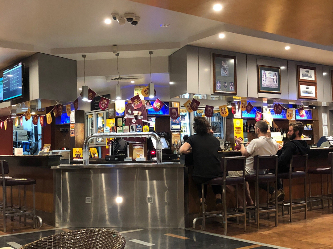 O'Shea's Royal Hotel主图