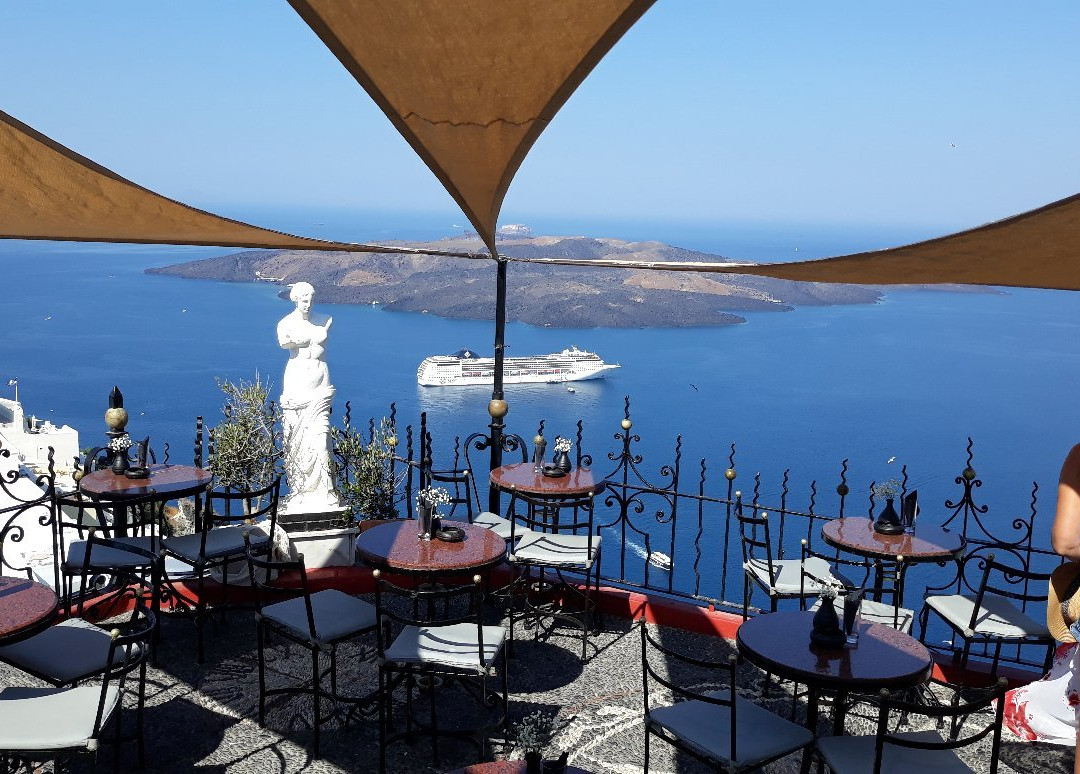 PK Cocktail Bar-费拉必去景点