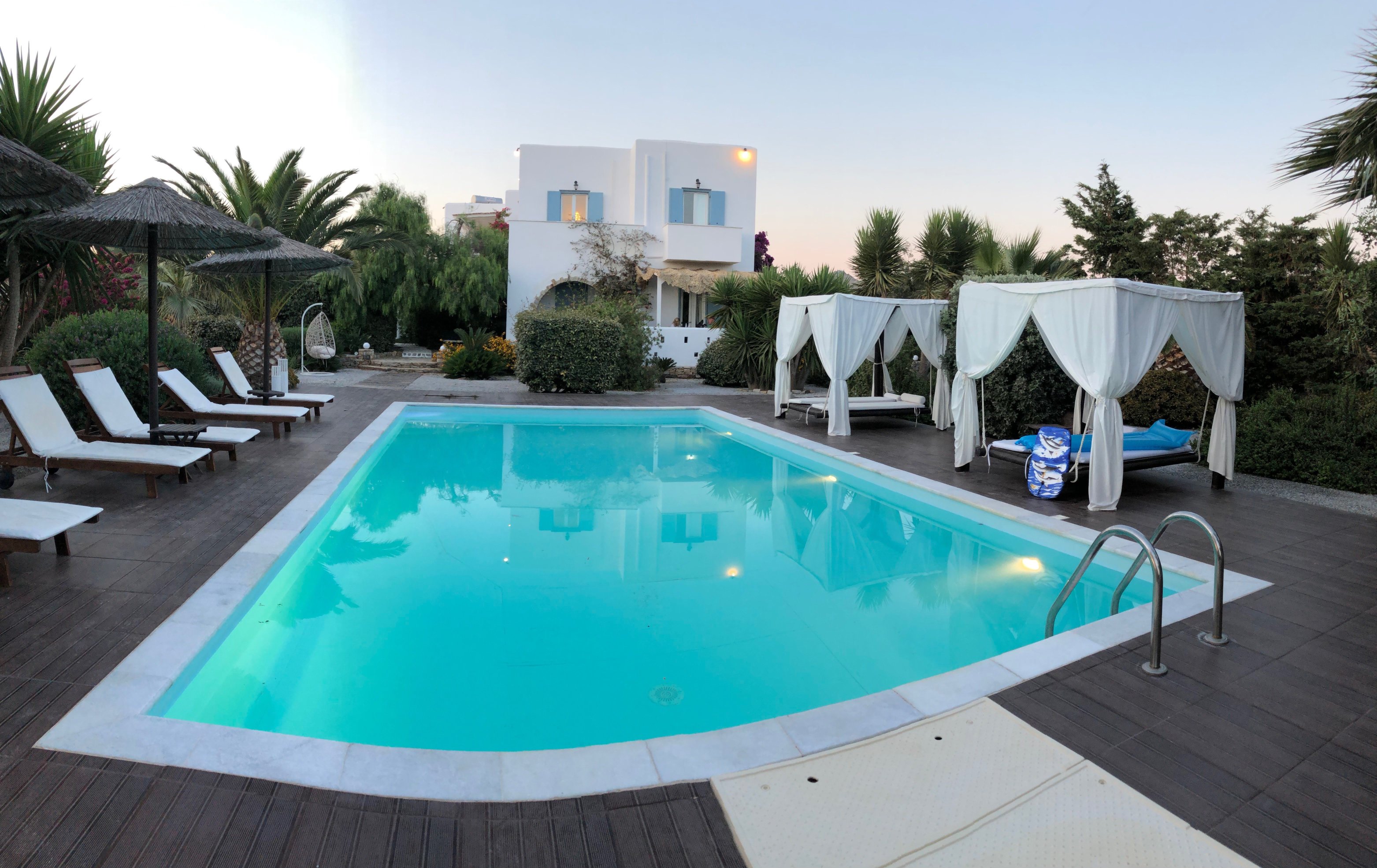 Valena Mare Luxury Suites & Apartments-泳池