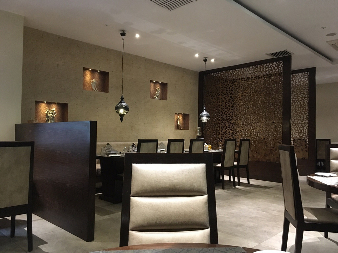 The Regency Inn主图