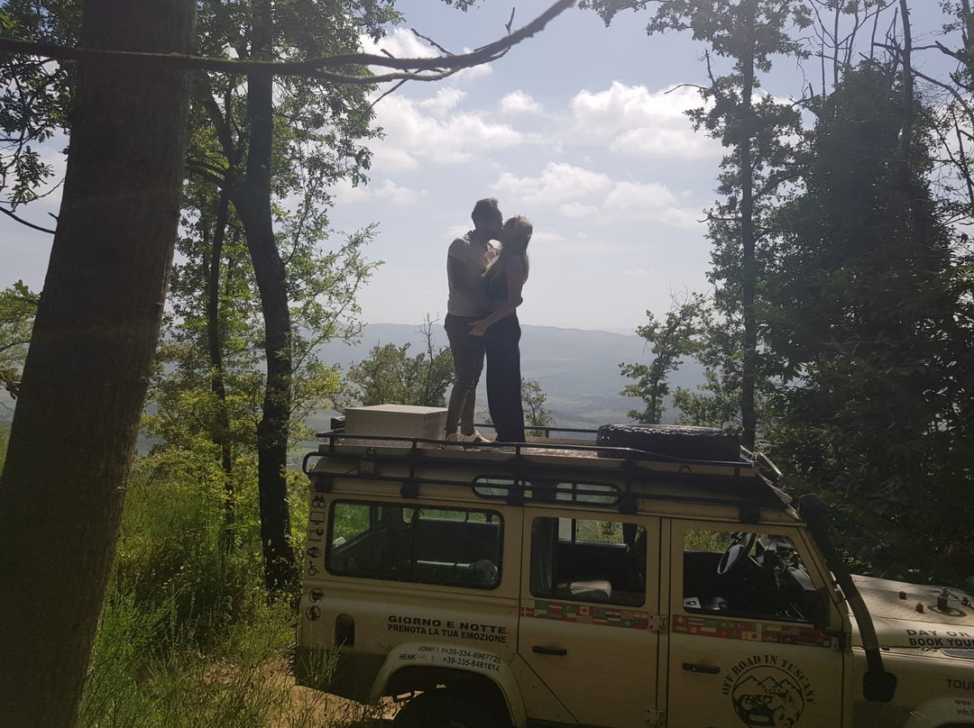Off Road in Tuscany-格雷韦伊恩基亚恩蒂必去景点