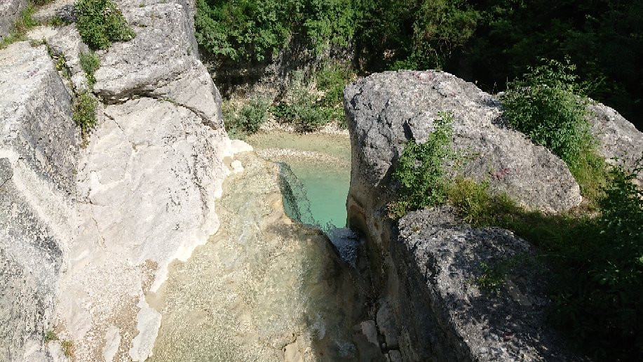 Sopot Waterfall-Gracisce必去景点