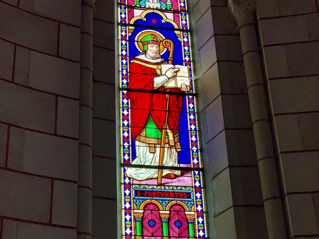 Eglise Saint-Georges景点图片