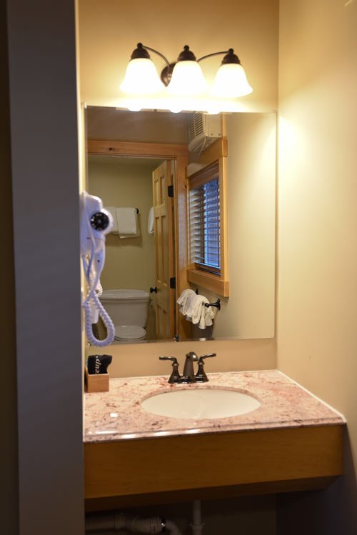 Timber Inn Motel-官方