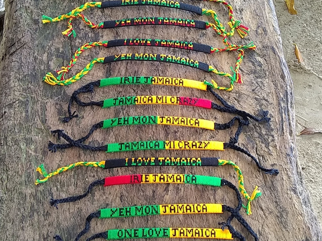 Burwood Beach-法尔茅斯必去景点