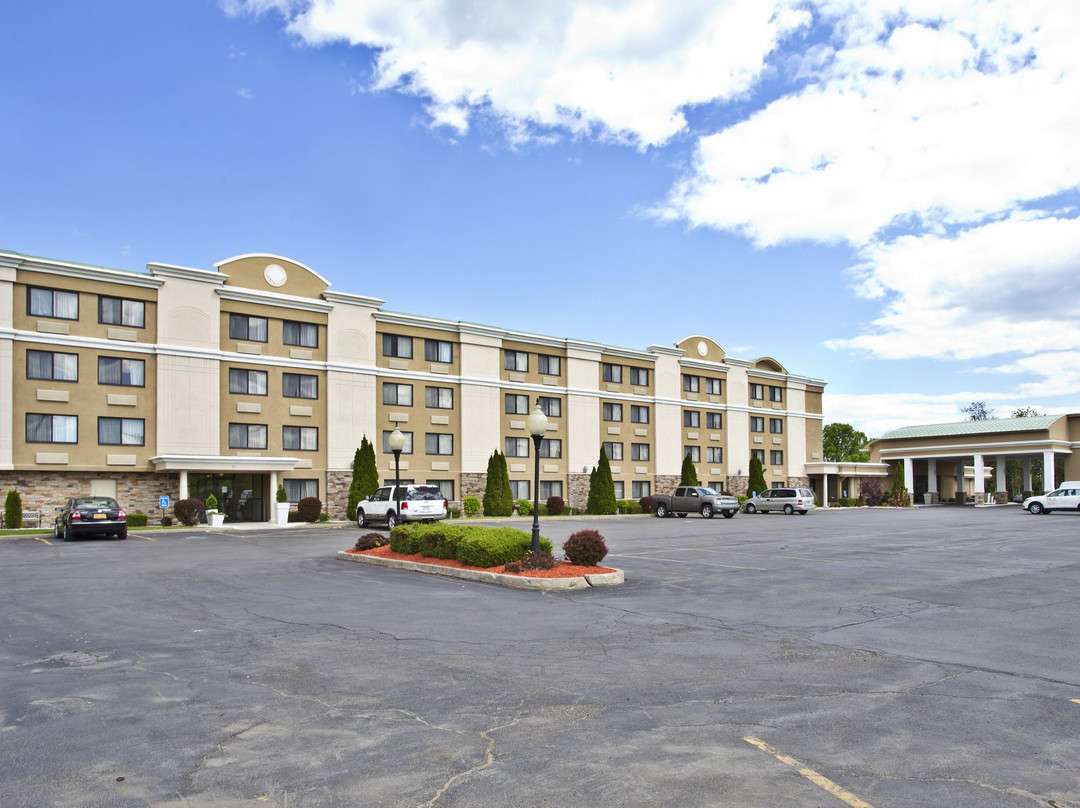 Days Inn by Wyndham Plattsburgh主图