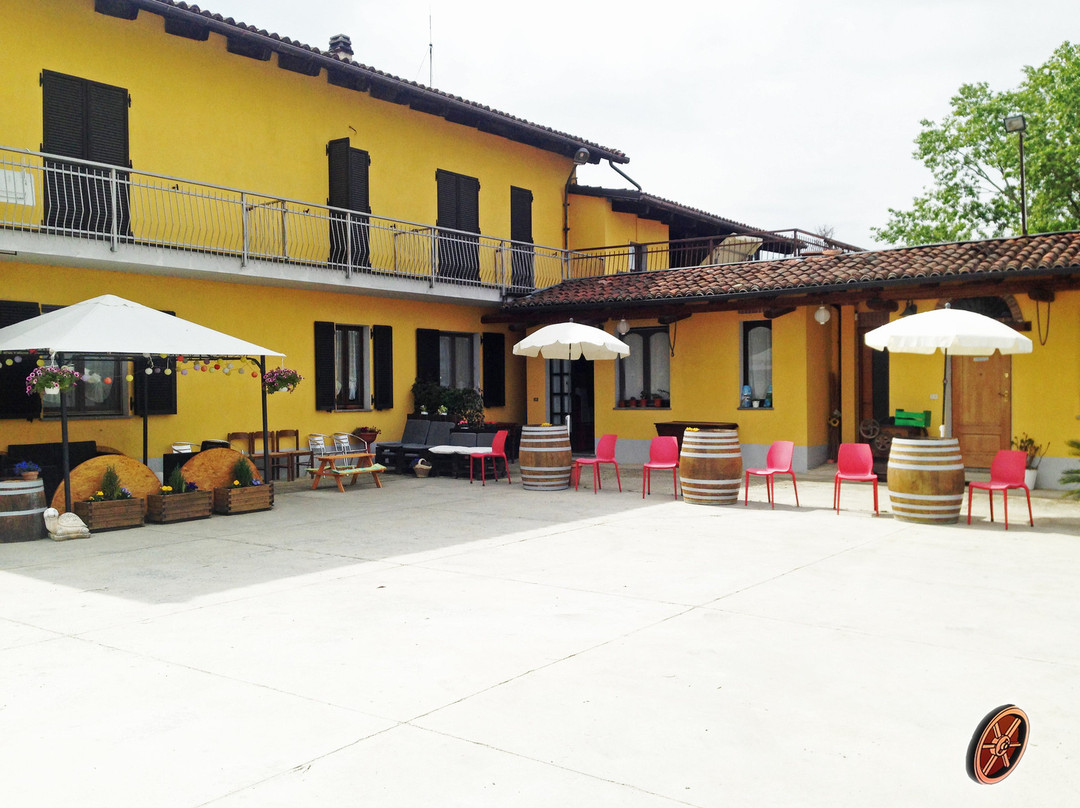 Montelupo Albese酒店住宿-Agriturismo La Ruota