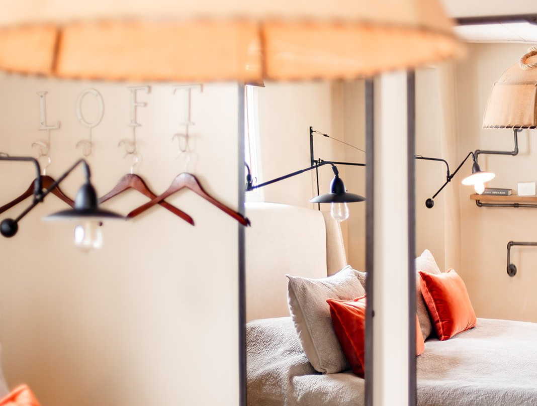 Small Batch Lodging主图