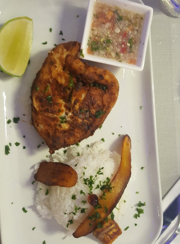 Le Cafe de la Gare-卡宴必去景点