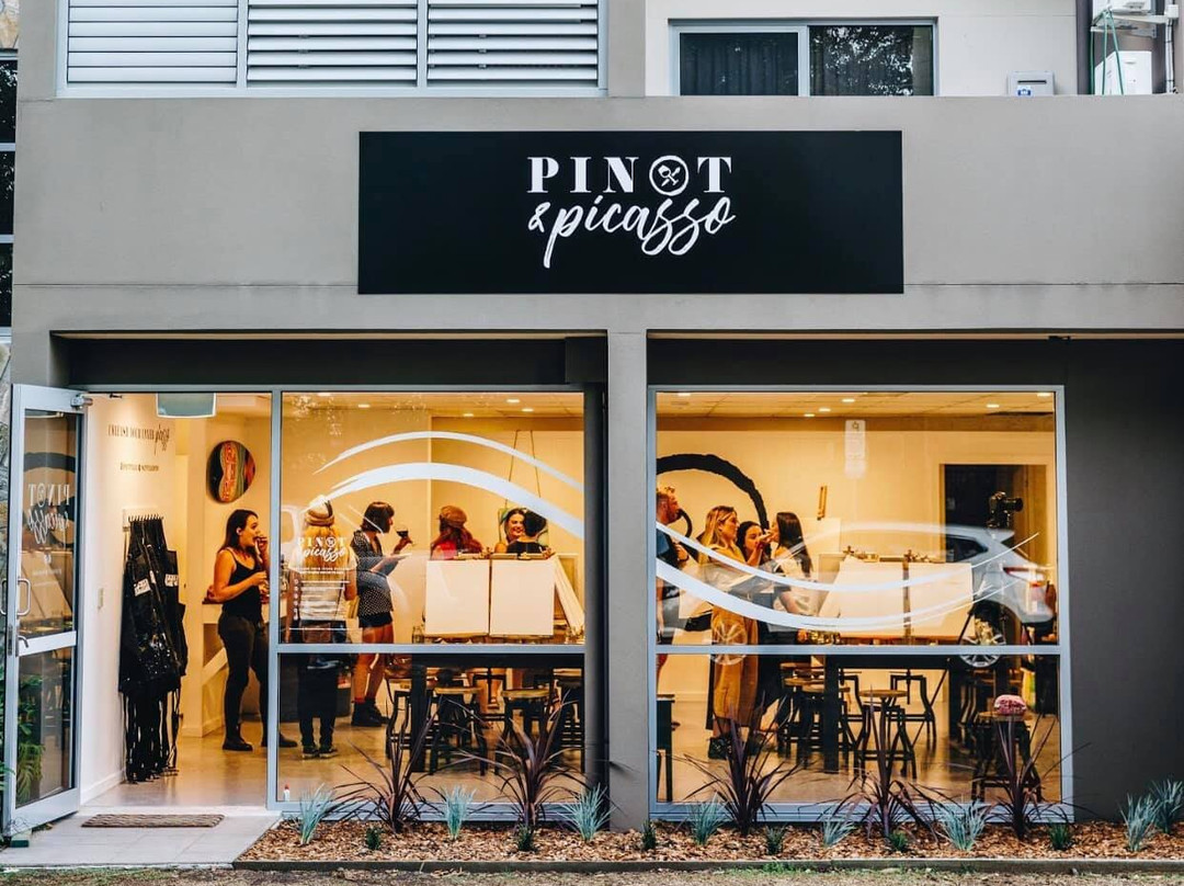 Pinot & Picasso景点图片