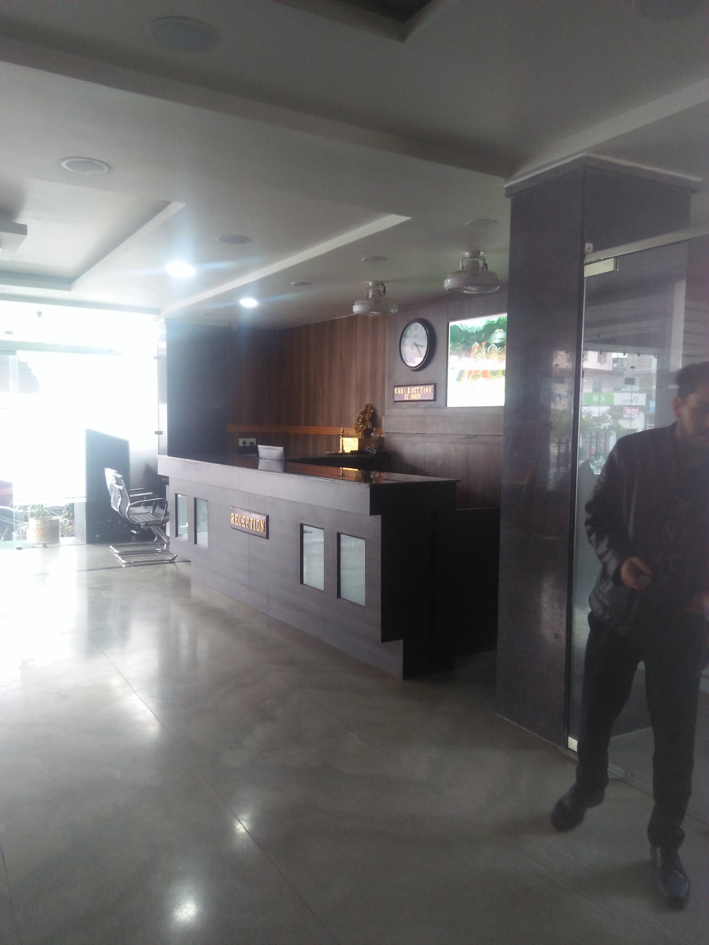 Hotel New Chintpurni-官方
