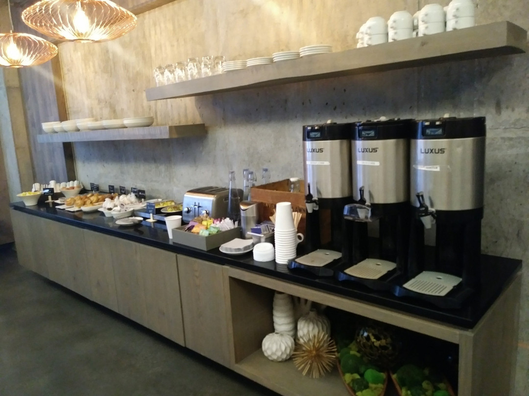 The Preston House & Hotel主图