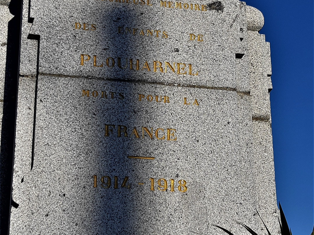 Monument Aux Morts-Plouharnel必去景点