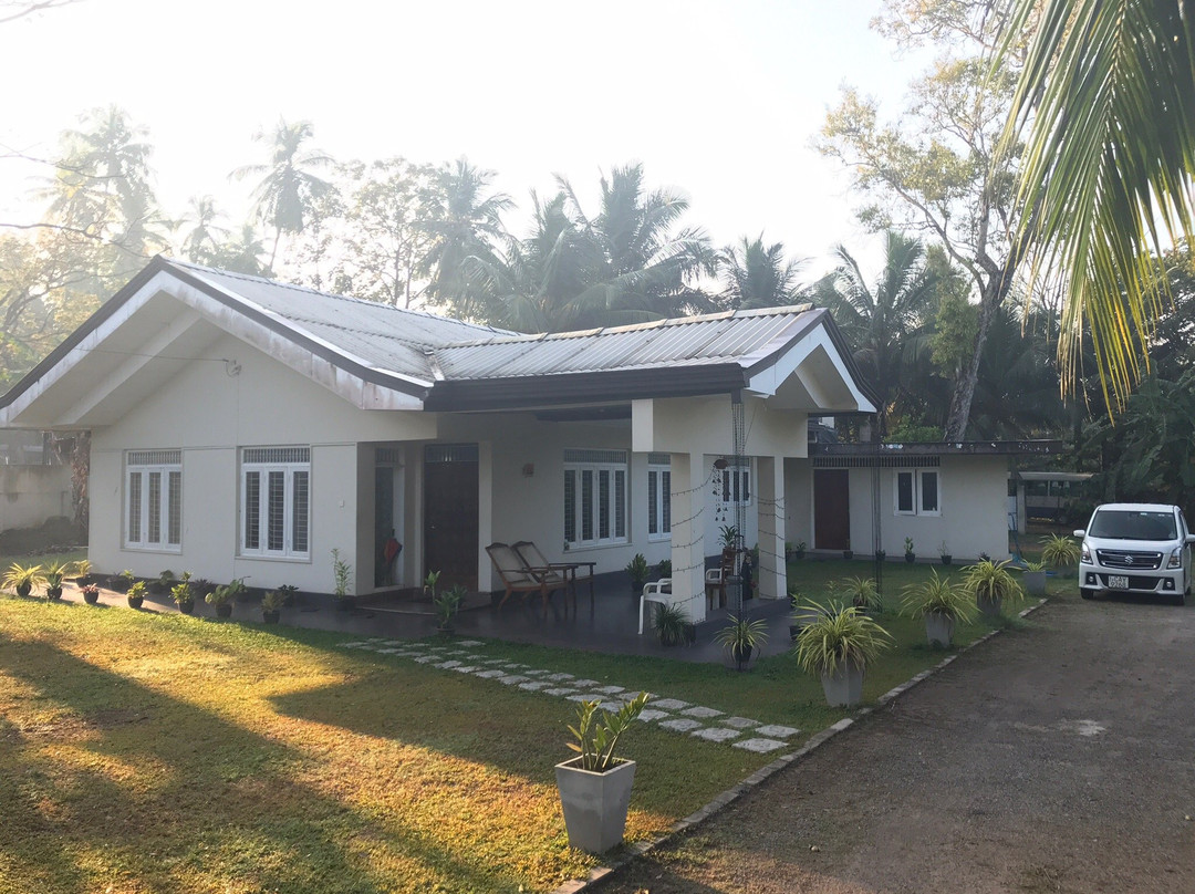 Igloo Airport Villa主图