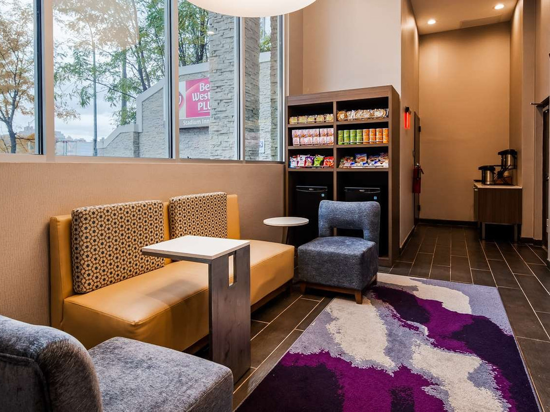 Best Western Plus Stadium Inn主图