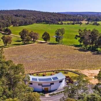 Coughlan Estate Cellar Door & Vineyard-Donnybrook必去景点