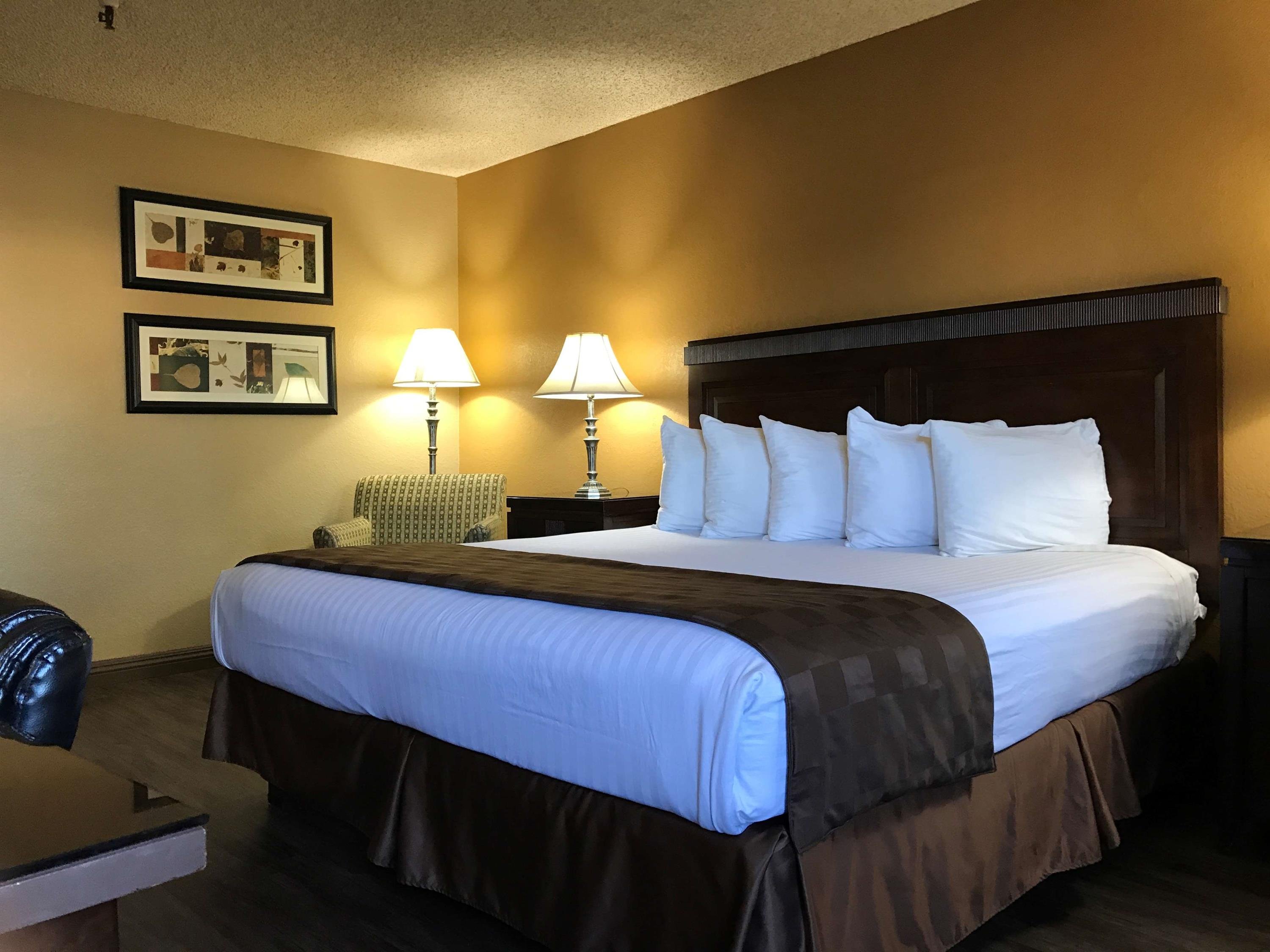 Empire Inn-官方