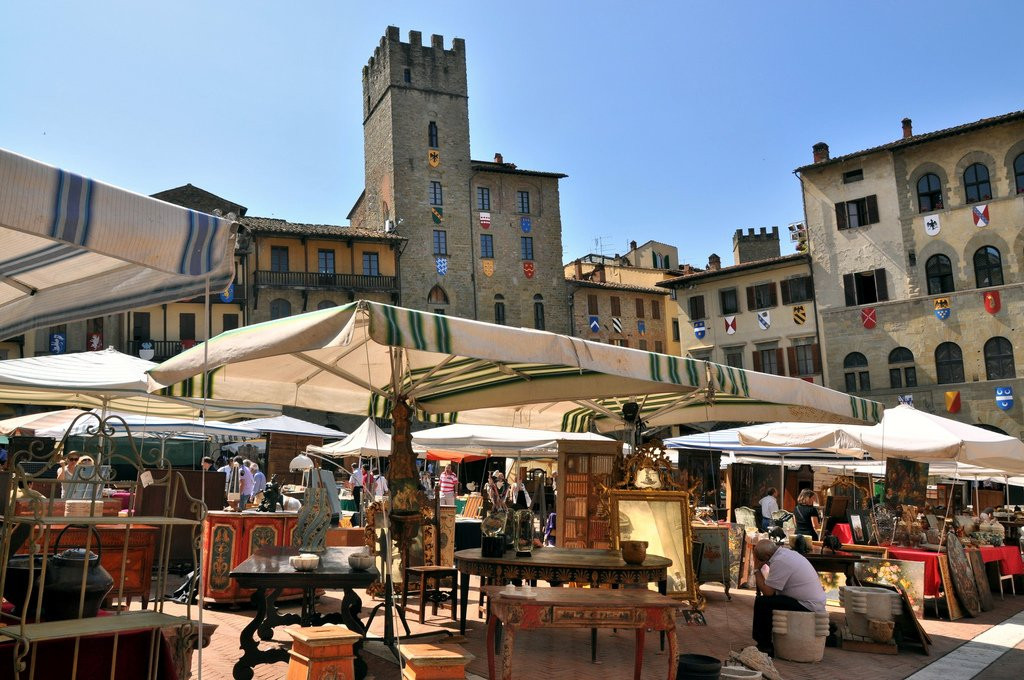 Antique Fair Arezzo景点图片